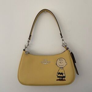 Coach Teri x Peanuts